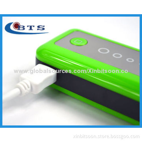 New Portable Power Bank with 4,400mAh Capacity Lithium Battery and Private Model Design